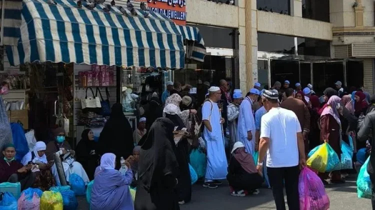 Jemaah Haji Indonesia Memadati Pasar Kakiyah, jelang Kepulangan