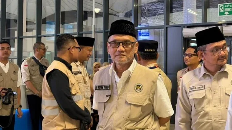 Gus Irfan Ungkap Tanda Haji Mabrur saat Lepas Jemaah Haji Asal Makassar