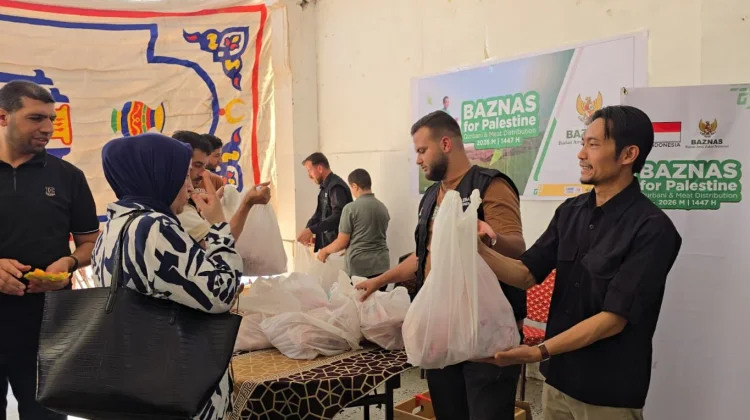 BAZNAS Salurkan Paket Daging Kurban untuk Ribuan Pengungsi Masyarakat Palestina