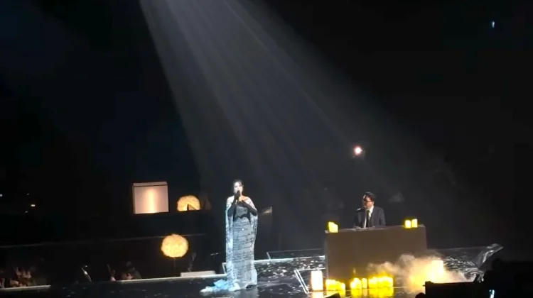Gelar Konser 'Love and Let Go', Raisa Kenang Ibunda Tercinta