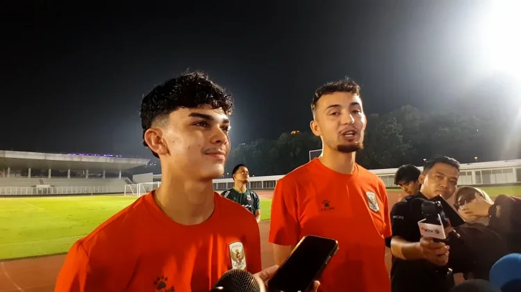 Nova Arianto Puji Matthew Baker usai Debut Timnas Senior