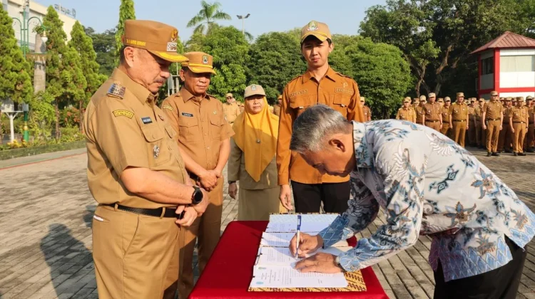 Pemkot Bekasi Gratiskan Biaya Pendidikan untuk Siswa Miskin di Sekolah Swasta