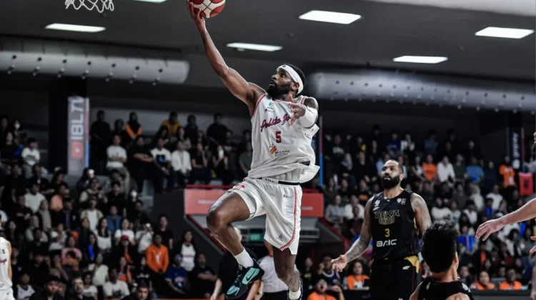 Pelita Jaya Hajar Dewa United 93-79, Akhiri Kutukan di PJ Arena