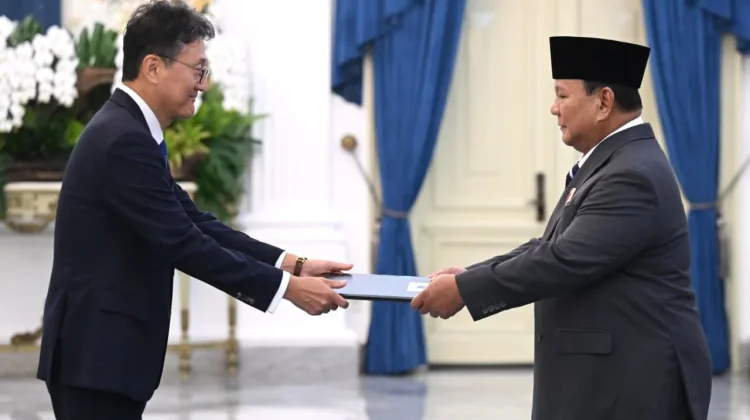 Presiden Kembali Terima Surat Kepercayaan dari Dubes Negara Sahabat