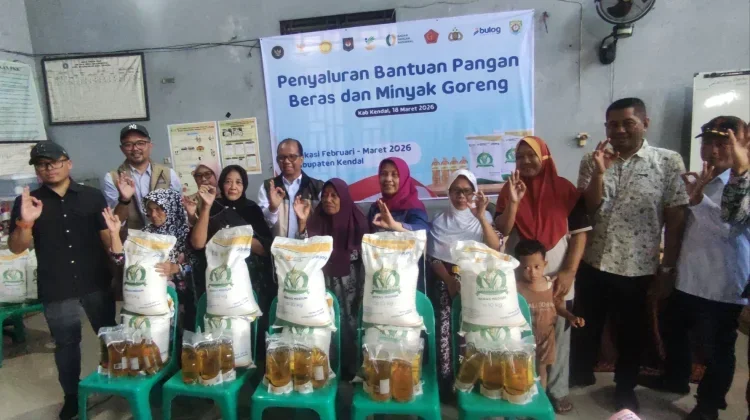 Menko Pangan: 33,2 Juta Keluarga Penerima Dapat 10 Kg Beras per Bulan