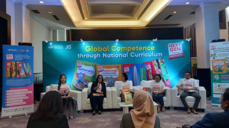 Penerbit Erlangga Atasi Tantangan Kepercayaan Diri Siswa lewat Buku Baru