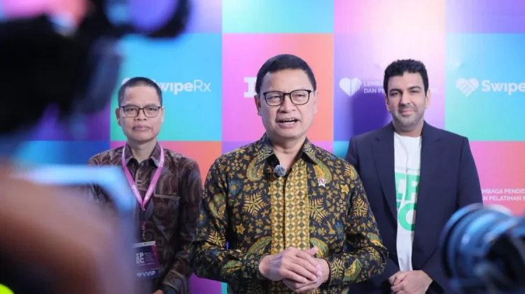 Kepala BPOM Soroti Tiga Tantangan Utama Profesi Apoteker di Masa Mendatang