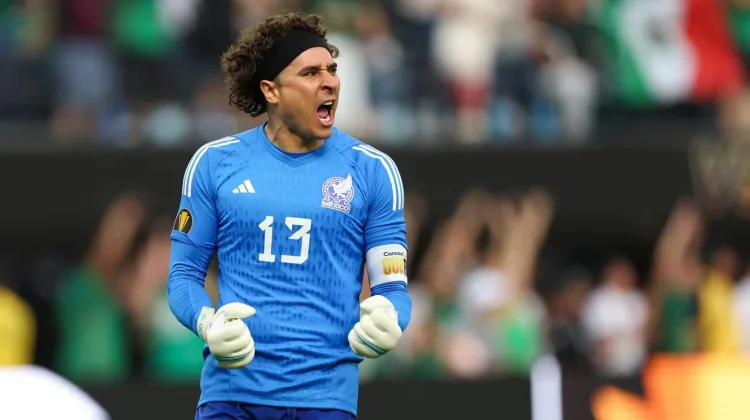 Mengenal Guillermo Ochoa, Penjaga Gawang Legendaris Meksiko