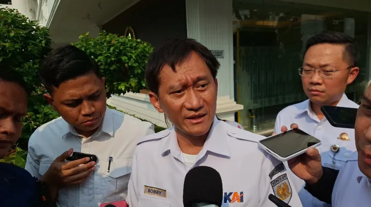 Cegah Kecelakaan Kereta, PT KAI Tutup Ratusan Pelintasan Sebidang