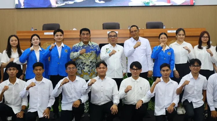Mendiktisaintek: Fakultas Kedokteran Unima Dorong Pemerataan Tenaga Medis