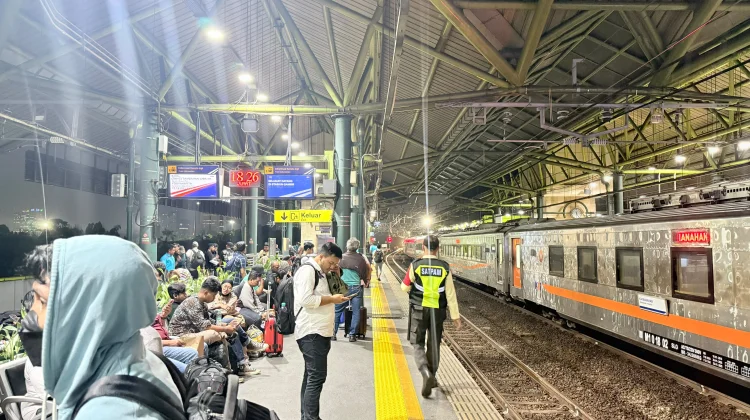 KAI Group Layani 214,05 Juta Pelanggan hingga Mei 2026