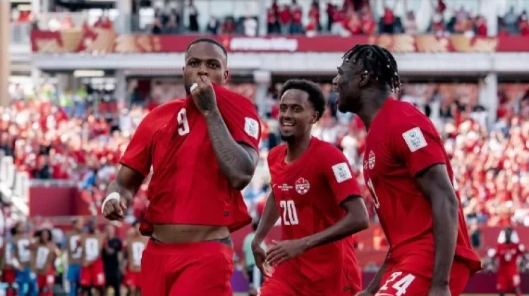 Jesse Marsch Puji Larin usai Selamatkan Kanada