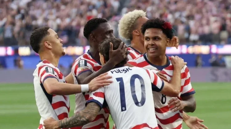 Paraguay Kewalahan, AS Tutup Babak Pertama dengan Keunggulan Tiga Gol