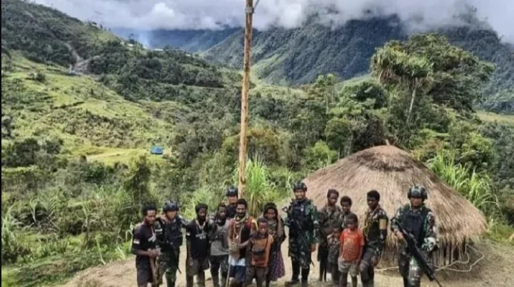 TNI Ajak OPM yang Masih di Hutan Kembali ke NKRI dan Bangun Papua Bersama