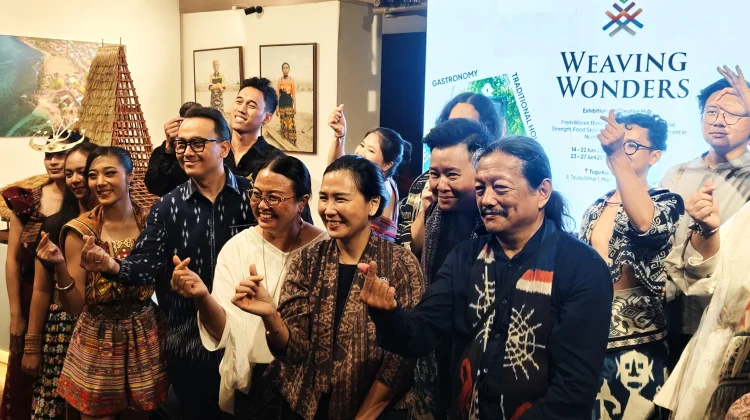 Pameran 'Weaving Wonders' Angkat Tenun NTT jadi Kekuatan Ekonomi Kreatif