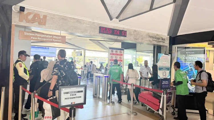 Penumpang Kereta Jakarta-Bandung Naik Jadi 44,05 Juta