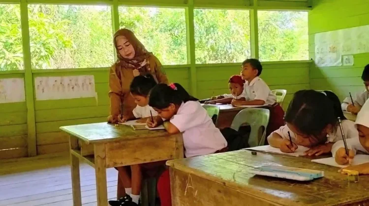 Tunjangan Guru Naik, DPR: Langkah Positif, Upaya Tingkatkan Kesejahteraan