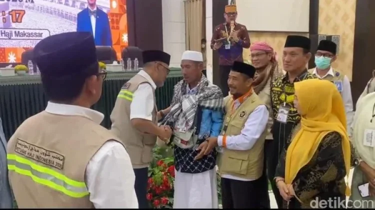 Arab Saudi Abadikan Jemaah Haji Tunanetra Asal Sinjai Jadi Nama Masjid