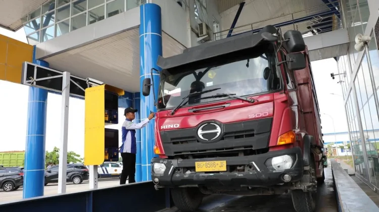 Kemenhub: Tingkat Kepatuhan Angkutan Barang Capai 75 Persen