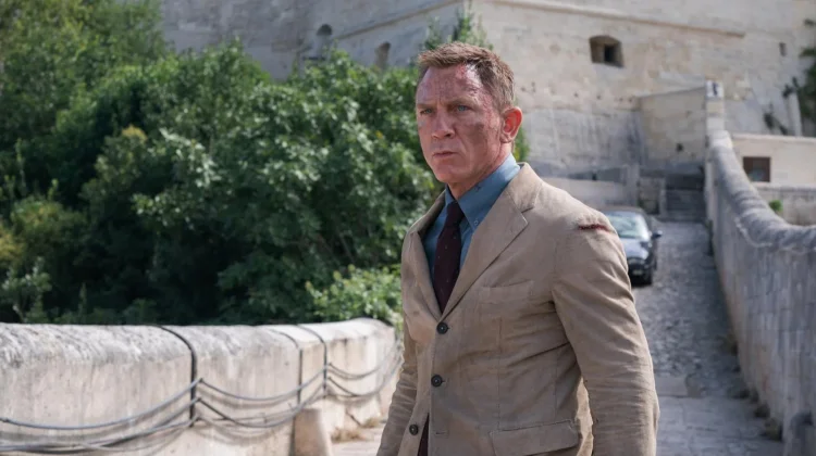 Penggemar Disuguhi Novel Baru 'King Zero' sebelum Film 'Bond 26' Tayang
