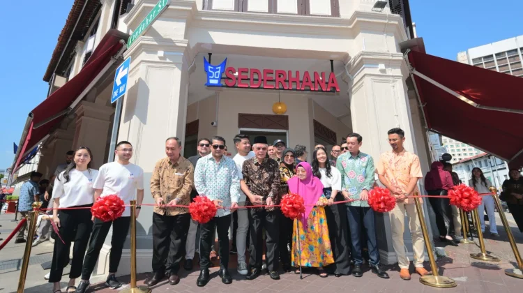 Restoran Sederhana Buka di Singapura, Diresmikan oleh Menteri Ekonomi Kreatif