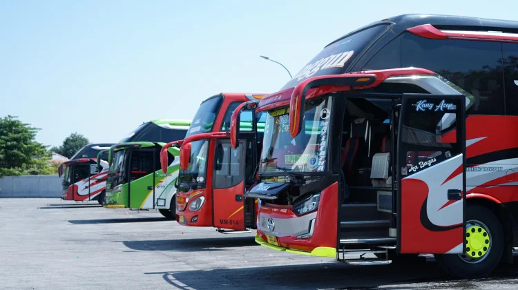 Kemenhub Awasi 1,7 Juta Perjalanan Bus untuk Tingkatkan Keselamatan Penumpang