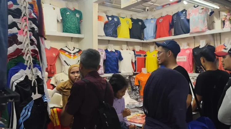 Demam Piala Dunia 2026, Penjualan Jersey di Tanah Abang Melonjak