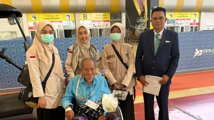PPIH Arab Saudi Pulangkan 145 Jemaah Haji Sakit, Lewat Program Tanazul
