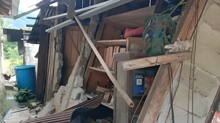 BNPB Catat Sejumlah Rumah Warga Rusak Imbas Gempa M 6,7 Palu