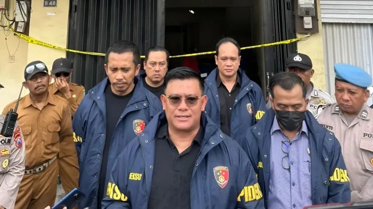 Bareskrim Tahan Dua Tersangka Kasus Mafia Tambang Emas Ilegal