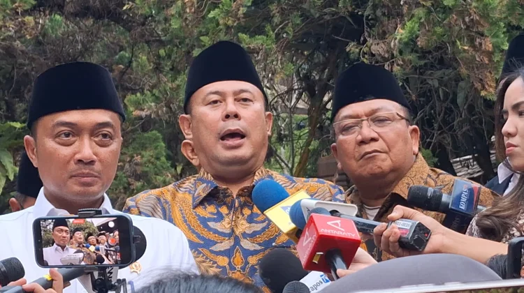 Ratas dengan Presiden, DPR Tekankan Pentingnya Perbaikan Layanan Haji Menyeluruh