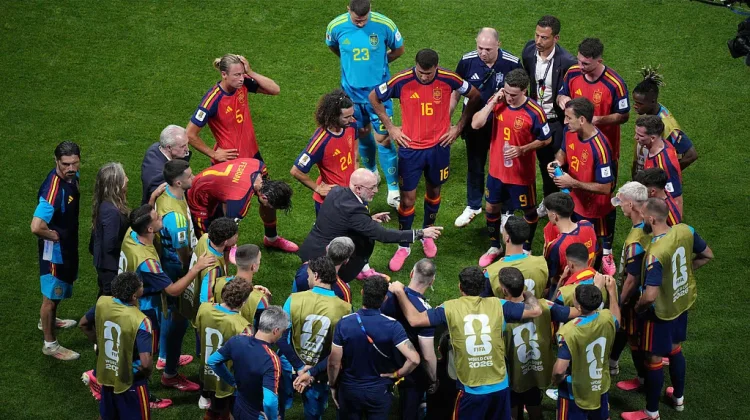 Aturan Jeda Minum Piala Dunia Tuai Sorotan, Dinilai Ganggu Momentum Pertandingan