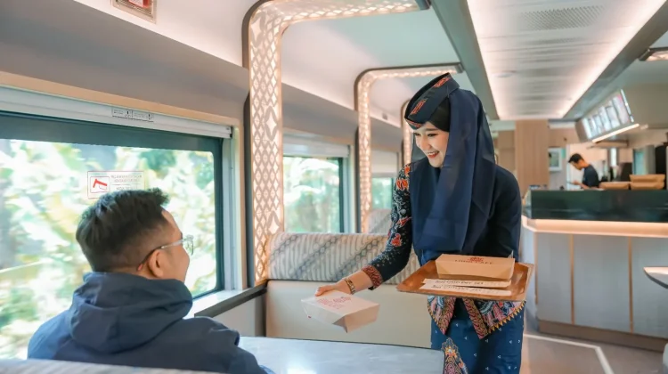 KAI Services Beri Promo Cocolatte Gratis di KA Pandalungan 2