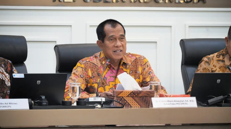 Kurangi Ketimpangan Ekonomi, F-PKS Tegaskan Penting Penguatan Koperasi