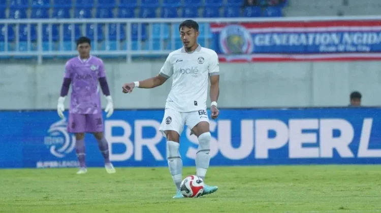 Arema FC Permanenkan Hansamu Yama Pranata, Siap Pimpin Lini Belakang