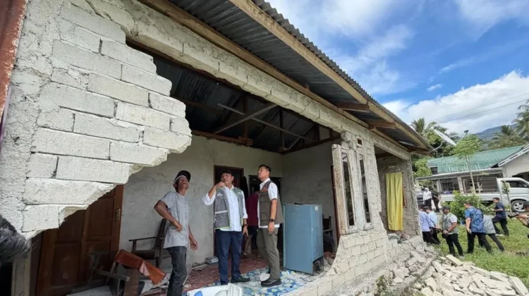 BNPB: 6.412 Warga Terdampak Gempa M6,7 di Sulawesi Tengah