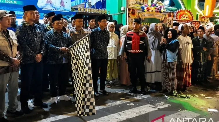 Kemenhaj Pamekasan Dampingi Pencairan Asuransi Jemaah Haji Wafat