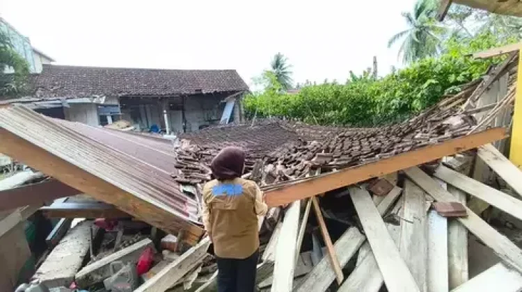 Menteri PU Siap Bangun Huntara dan Perbaiki Infrastruktur di Sigi Pascagempa