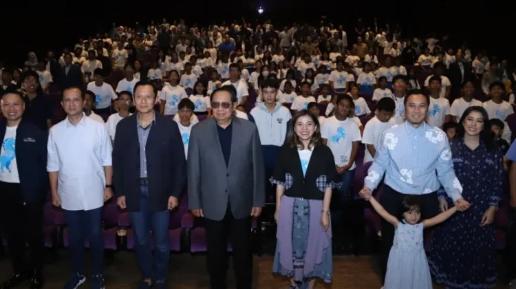 AHY Gagas Gerakan Donasi Sepatu Pastikan Pendidikan Layak