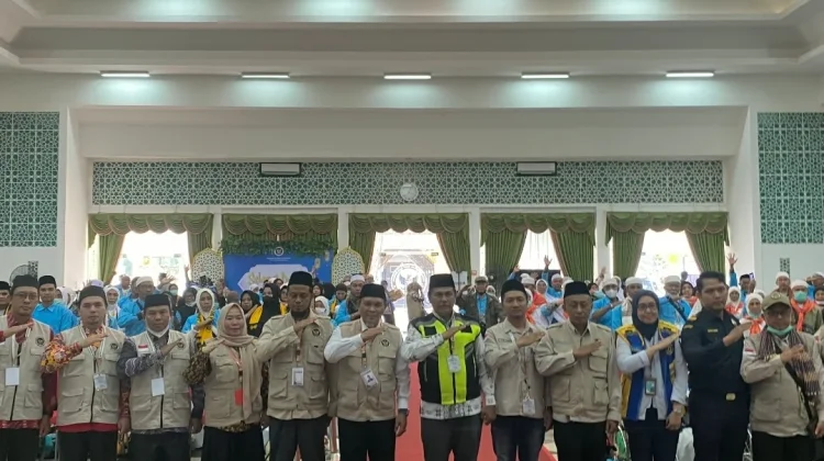 Kloter Sembilan Debarkasi Balikpapan Sambut Ratusan Jemaah Haji
