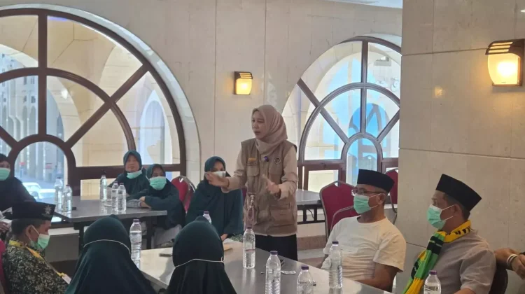 Bahasa Ngapak Mudahkan Edukasi Kesehatan Jemaah Haji di Madinah