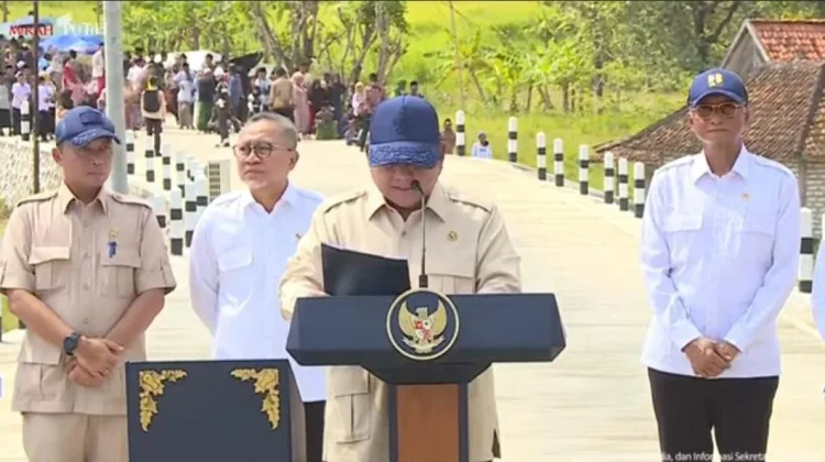 Presiden Prabowo Resmikan Jalan Daerah Sepanjang 1.151 kilometer