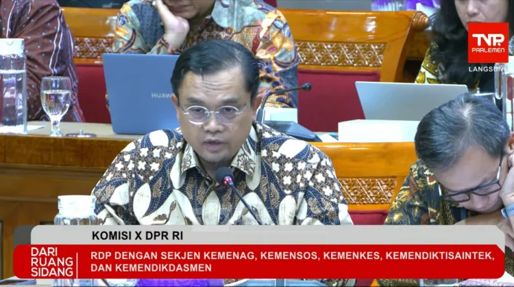 Kemendikdasmen Ungkap Perbedaan Sekolah Nasional Terintegrasi dan Reguler