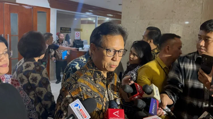 Menkes Bidik Orang Tua yang Masih Tolak Imunisasi Anak