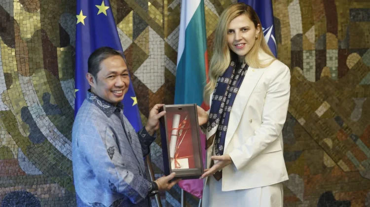 Indonesia-Bulgaria Luncurkan Logo Perayaan 70 Tahun Hubungan Diplomatik