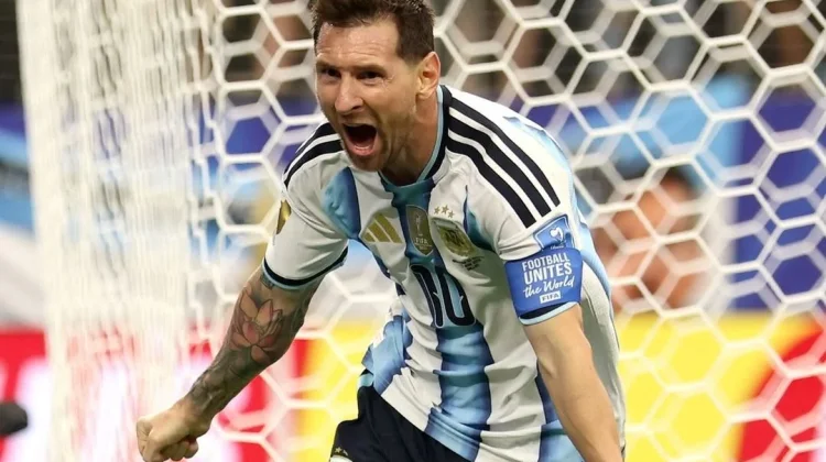 Mac Allister dan Alvarez Tak Henti Kagumi Messi usai Pecahkan Rekor Piala Dunia