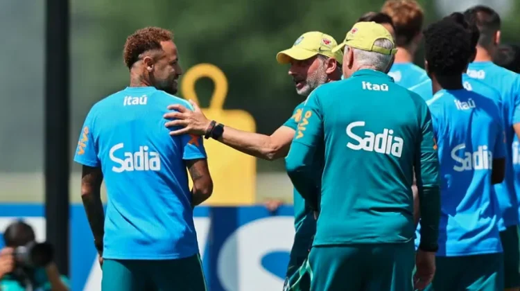 Neymar Kembali Berlatih, Siap Bela Brasil Lawan Skotlandia di Piala Dunia