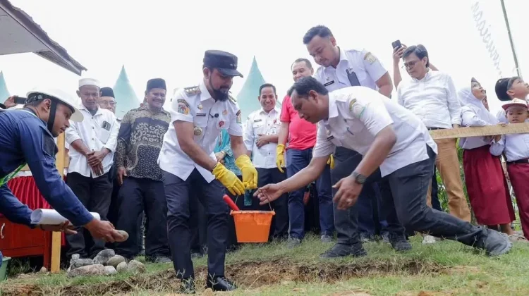 Pemkab Aceh Timur Bangun Kembali Sekolah Rusak Akibat Banjir