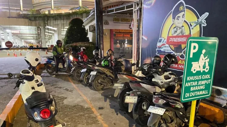 Gubernur Pramono akan Panggil Manajemen Ojol, Bahas Penataan Parkir di Jakarta