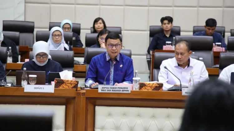 Komisi VII DPR Minta BPOM Pastikan Keamanan Galon Guna Ulang